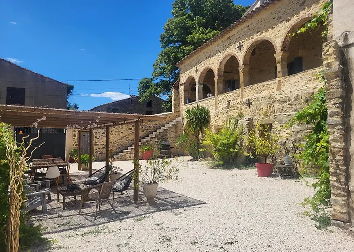 Bastide De La Madeleine